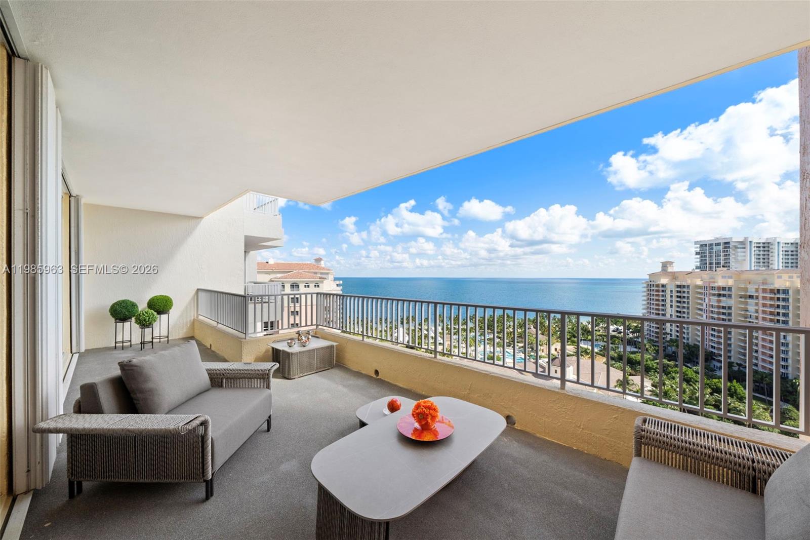 781 Crandon Blvd 1802