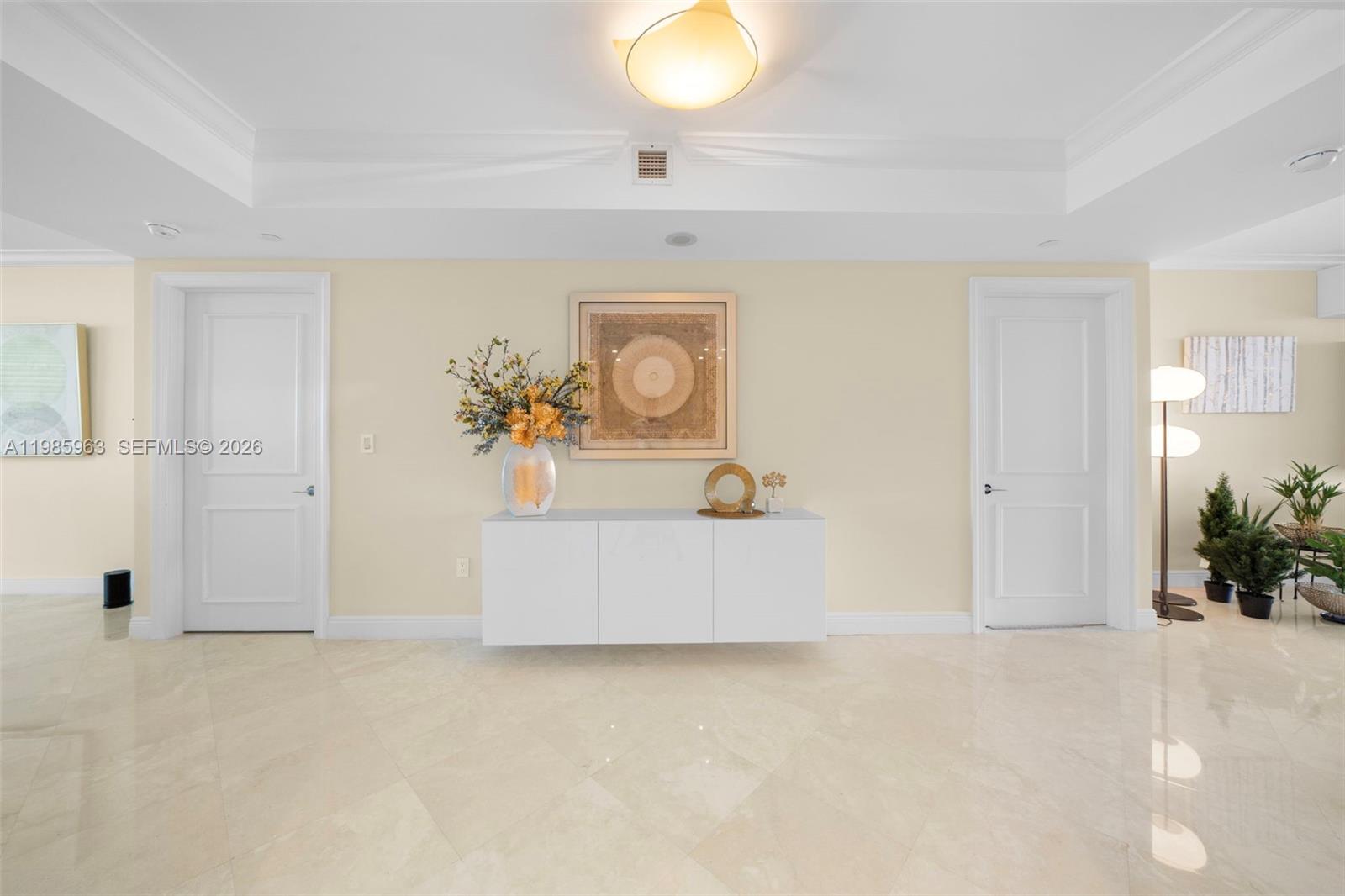 CLUB TOWER THREE CONDO - Residential Lease