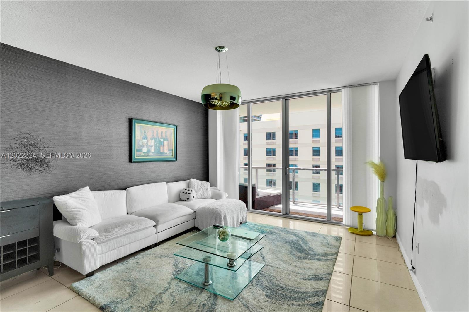 79 SW 12th St 1605