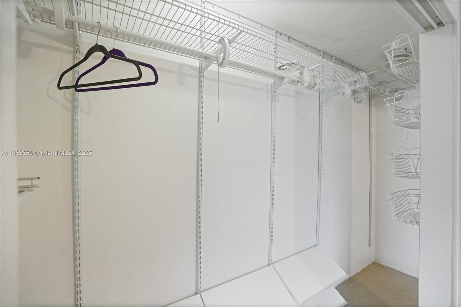 CURTISS PARK - Residential