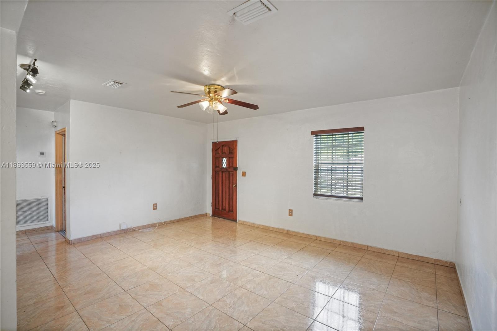 CURTISS PARK - Residential