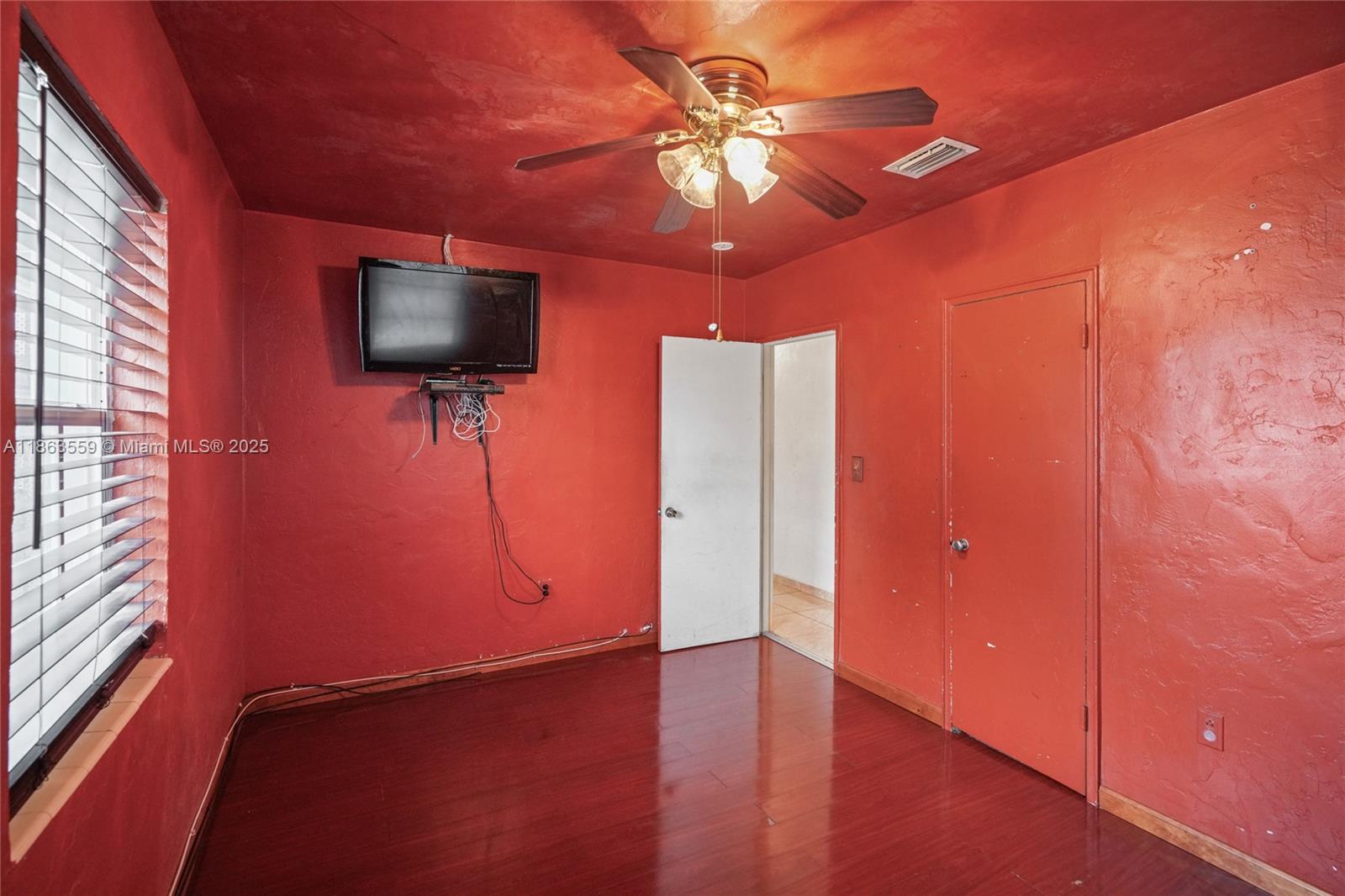 CURTISS PARK - Residential