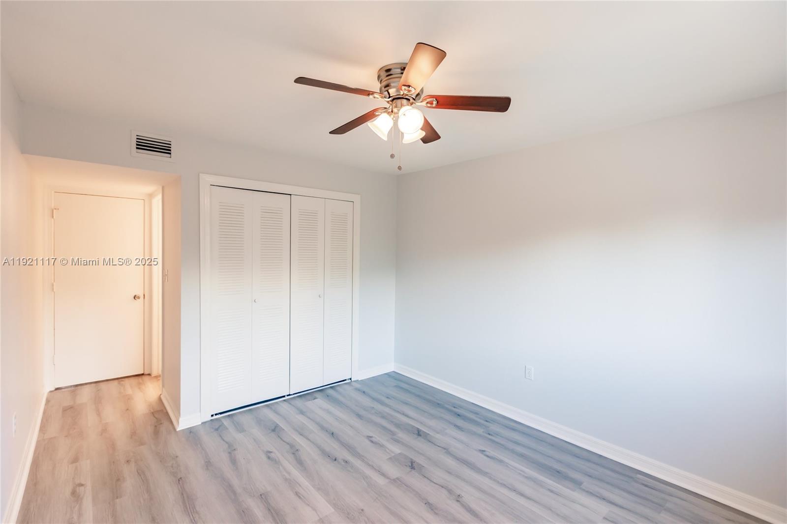 EVANSTON PARK CONDO PH 2 - Residential