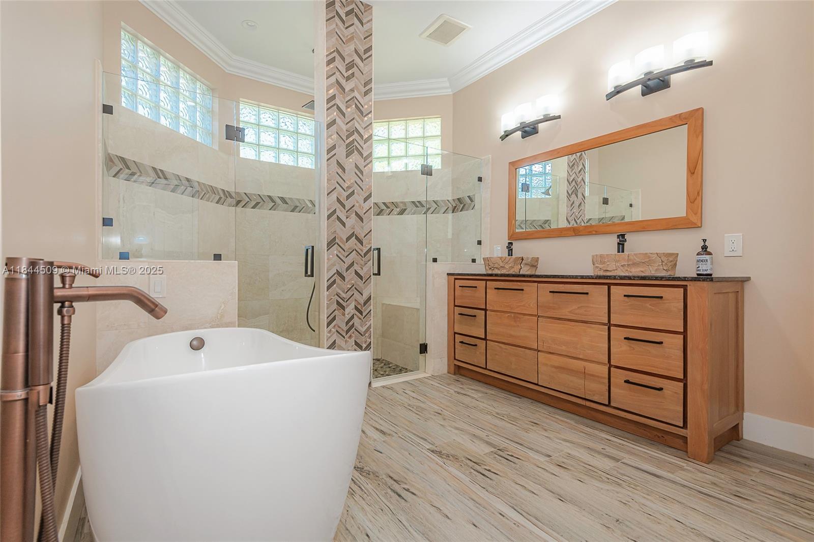 SILVER LAKES PHASE III - Residential