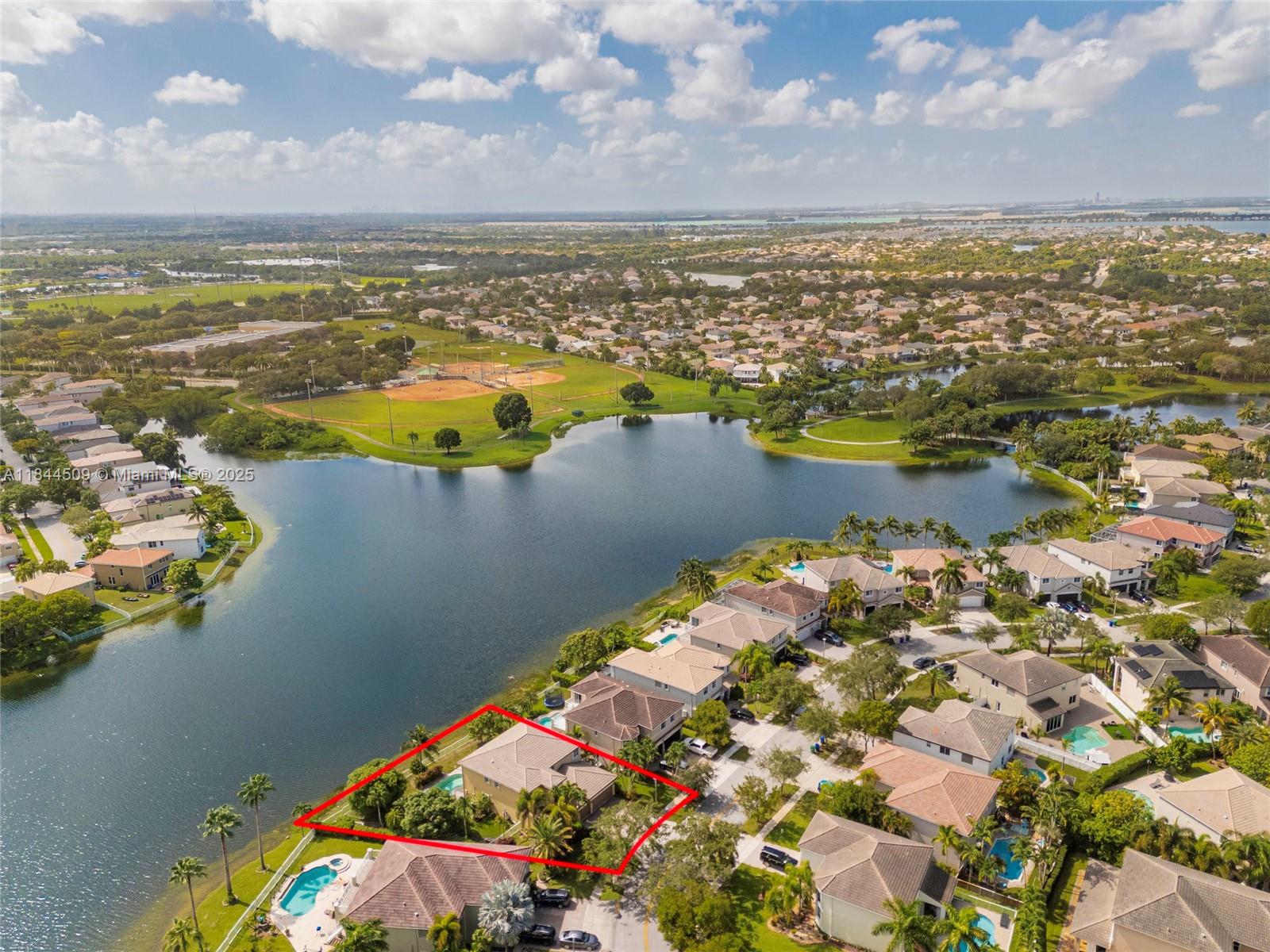 SILVER LAKES PHASE III - Residential