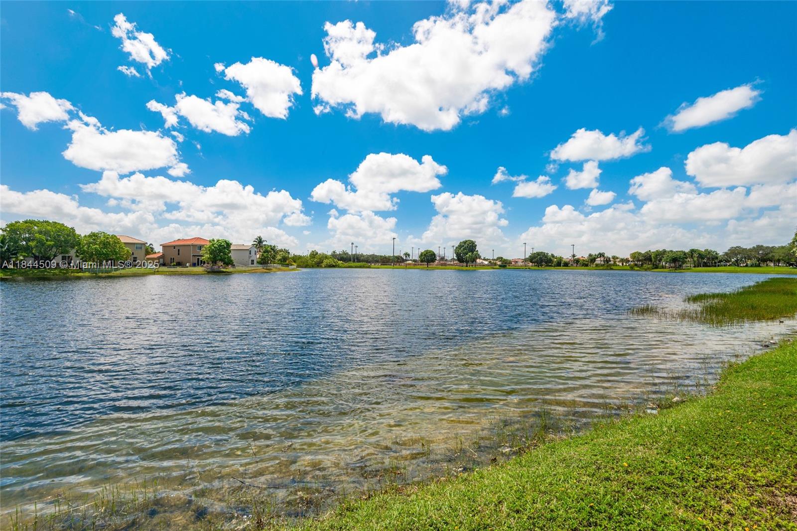 SILVER LAKES PHASE III - Residential