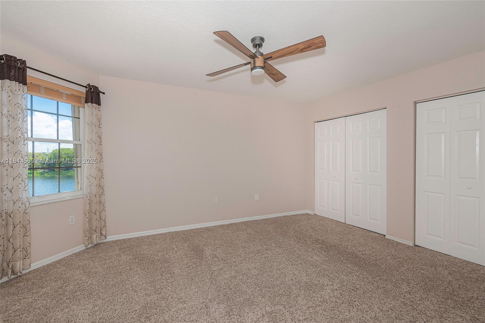 SILVER LAKES PHASE III - Residential