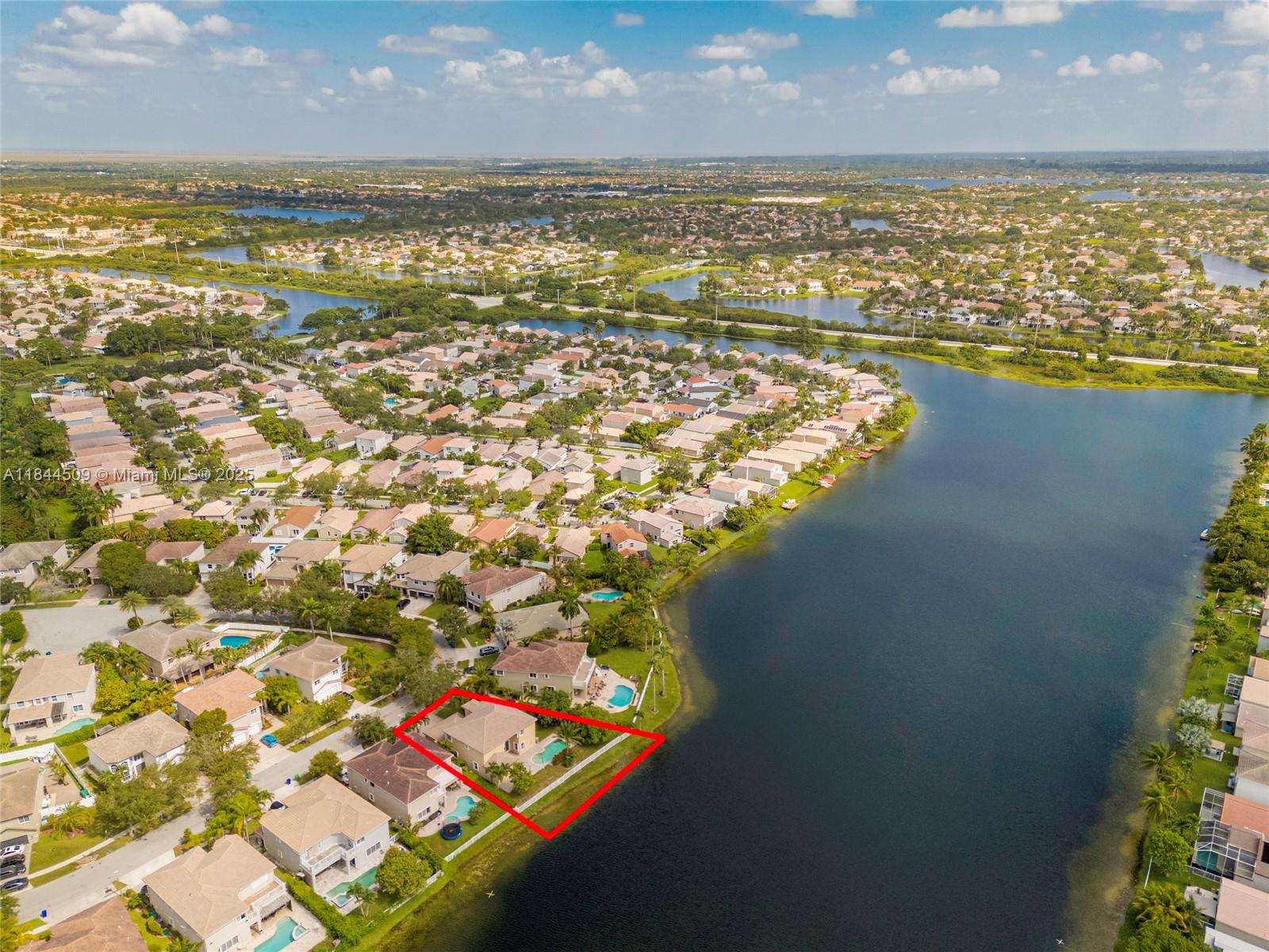 SILVER LAKES PHASE III - Residential