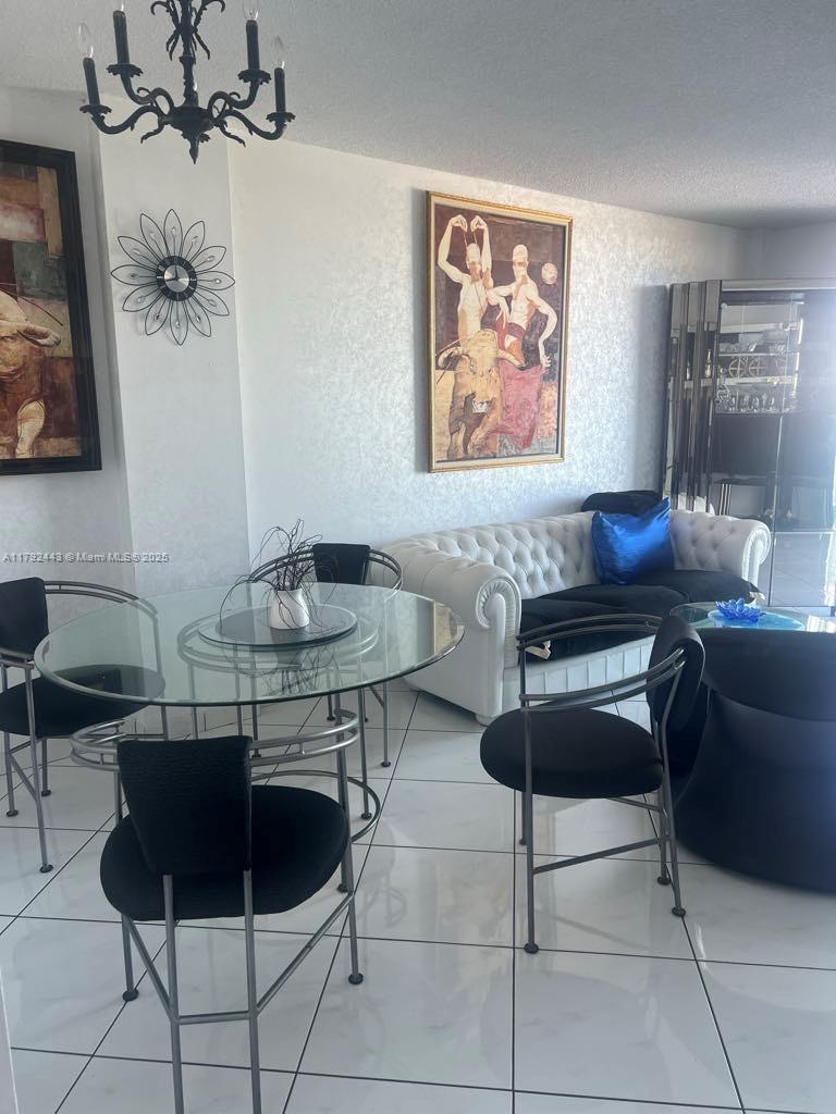 STRATFORD HOUSE CONDO - Residential