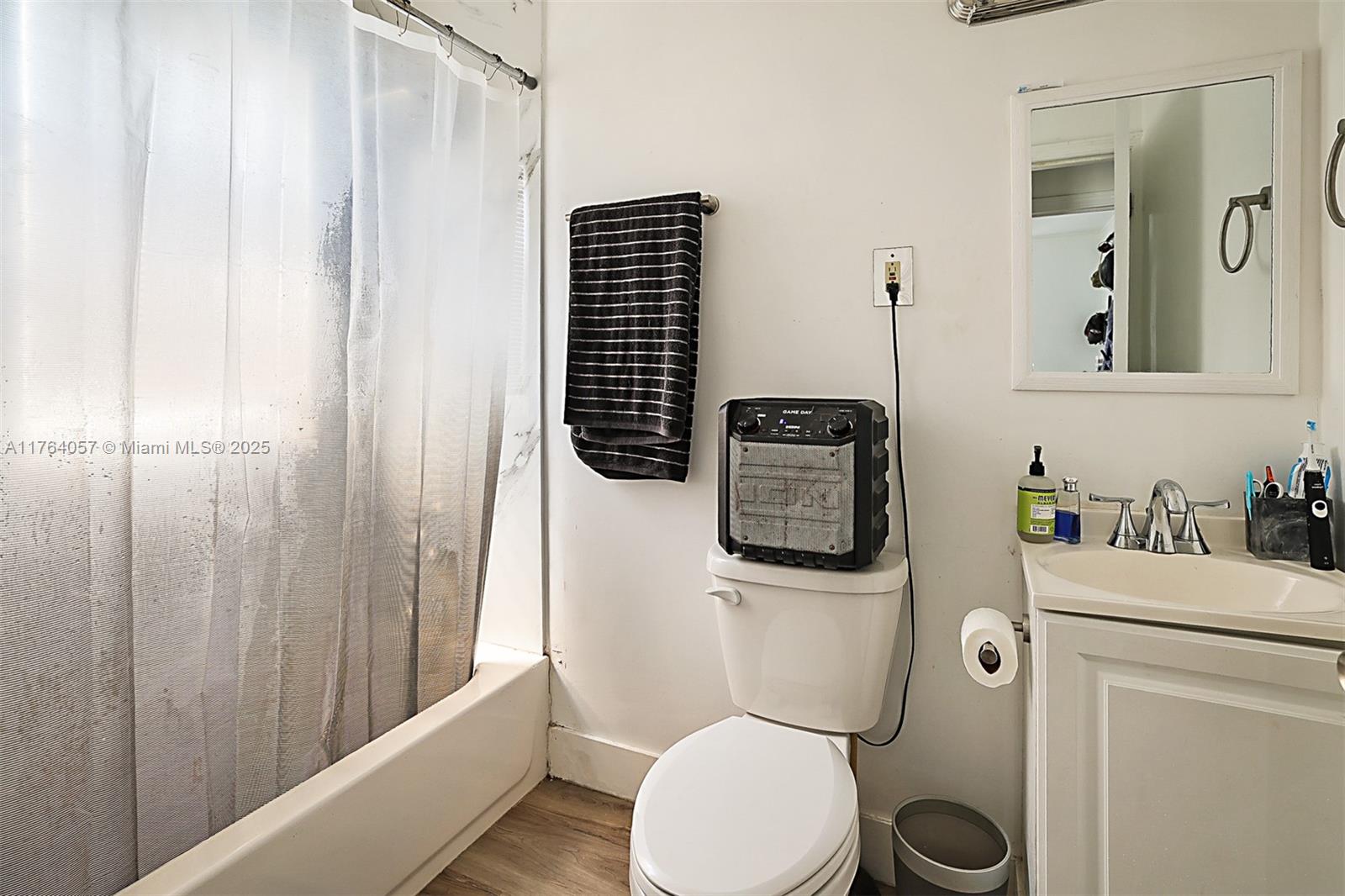 SILVER BEACH ACRES 2 - Residential