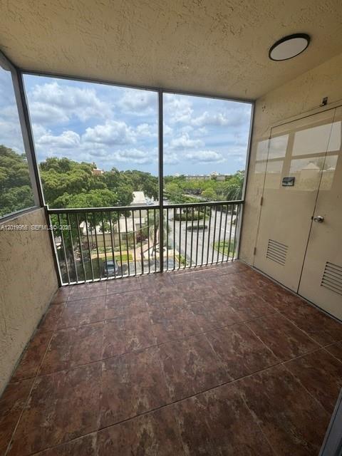 LAS VISTAS AT DORAL CONDO - Residential