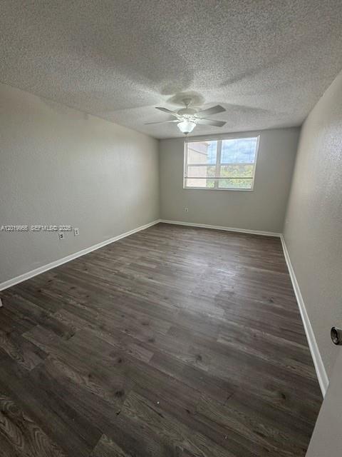 LAS VISTAS AT DORAL CONDO - Residential