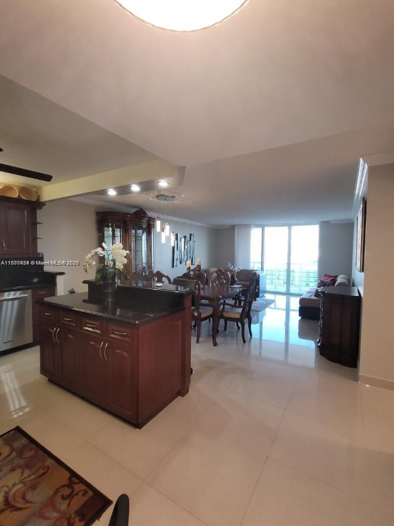 3800 S Ocean Dr 1407