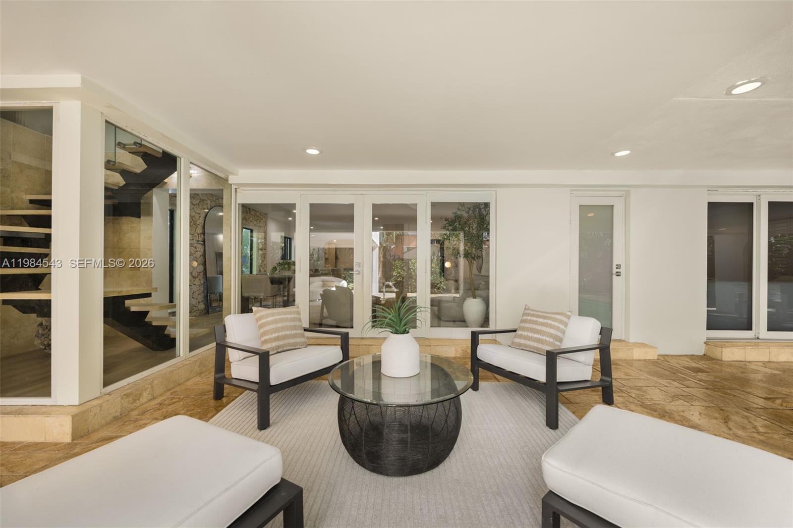 OCEAN VIEW HEIGHTS - Residential