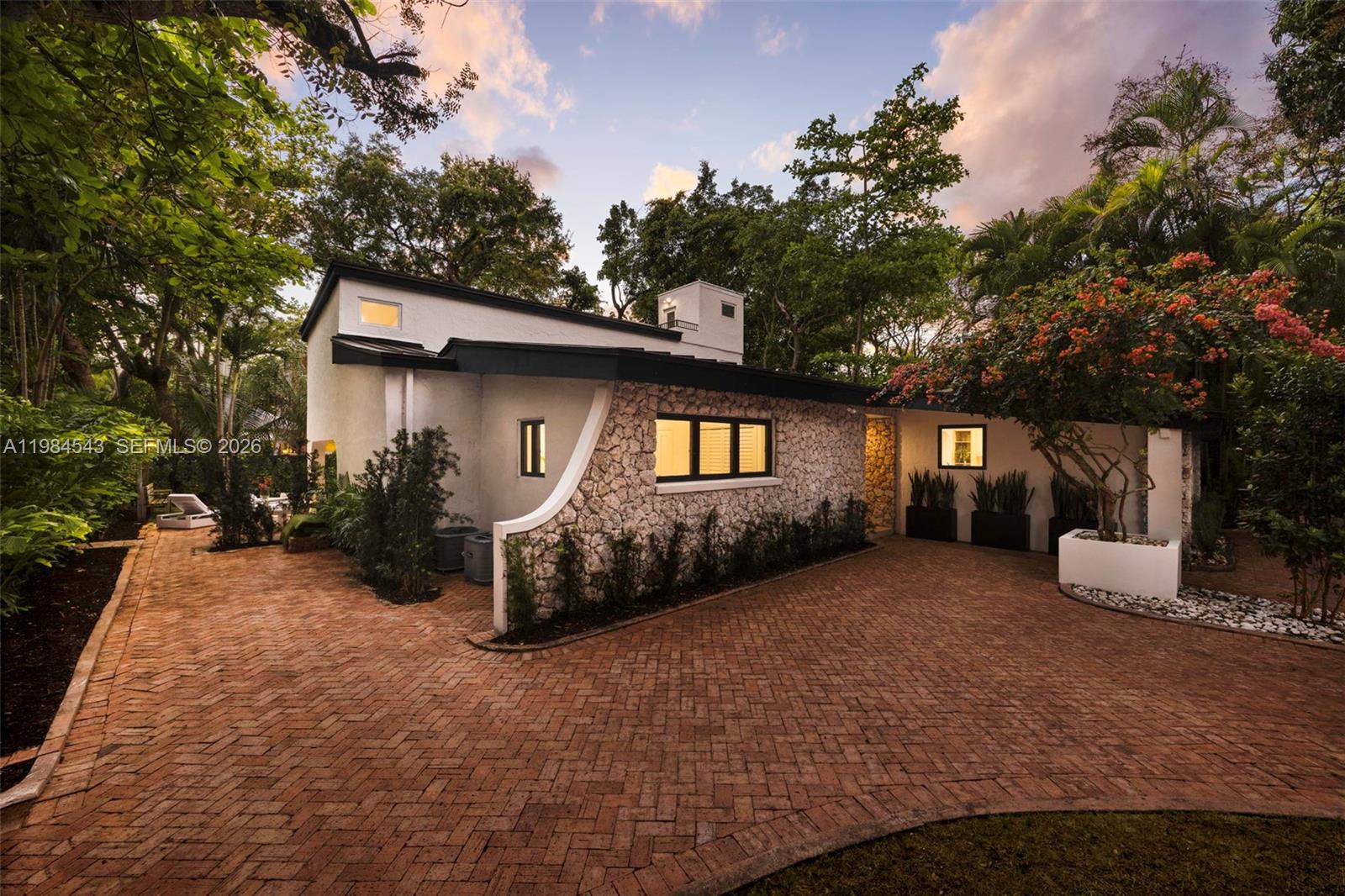 OCEAN VIEW HEIGHTS - Residential