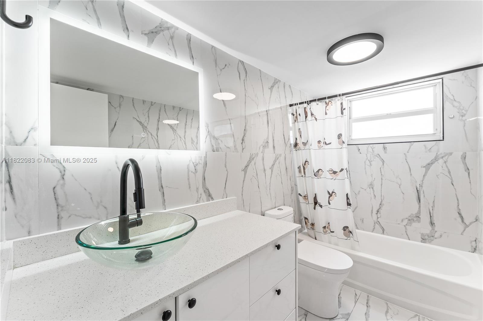 ALHAMBRA GARDENS CONDO - Residential