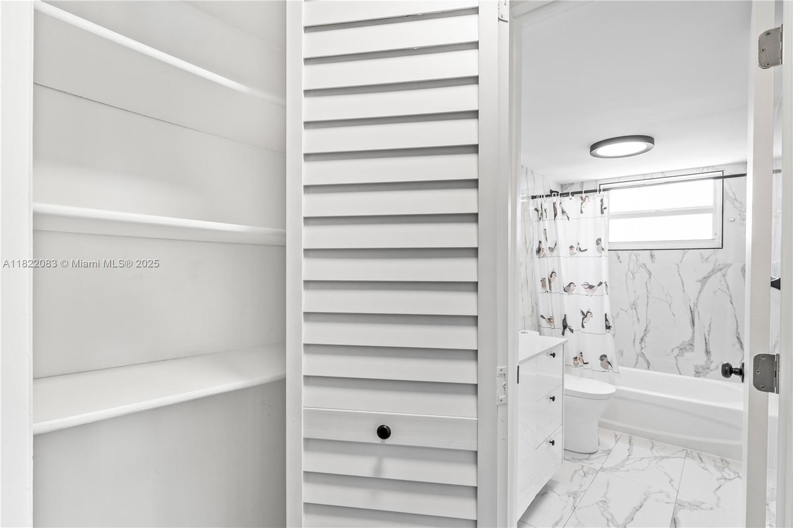 ALHAMBRA GARDENS CONDO - Residential