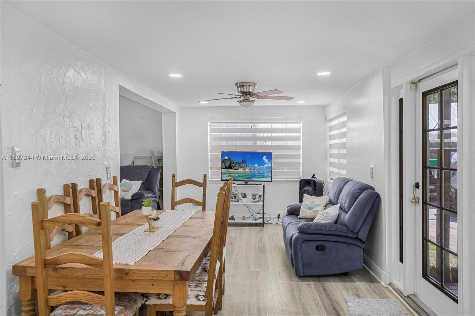 SOUTH CORAL HOMES SEC 2 - Residential