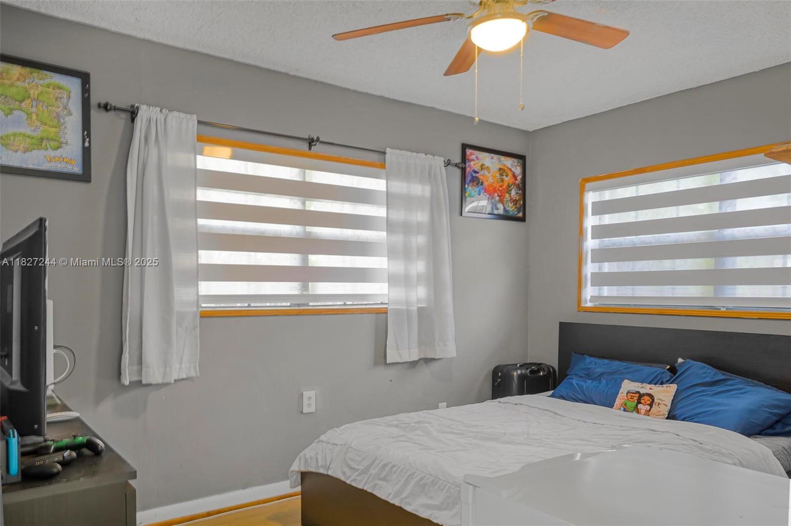 SOUTH CORAL HOMES SEC 2 - Residential