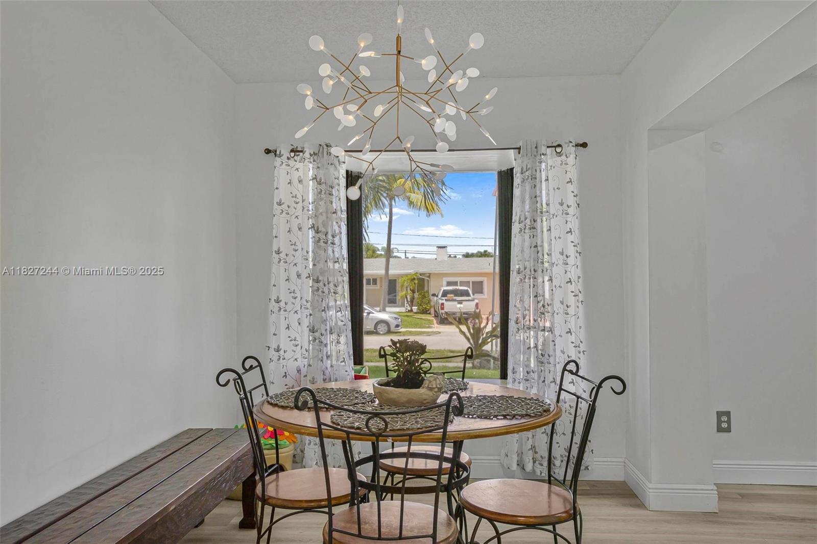 SOUTH CORAL HOMES SEC 2 - Residential