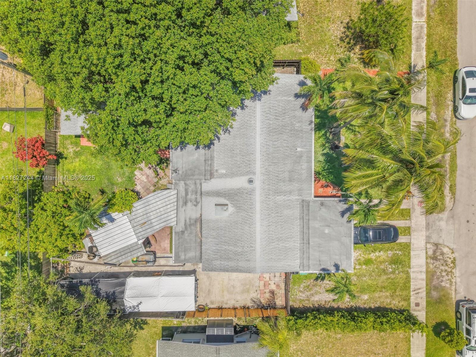 SOUTH CORAL HOMES SEC 2 - Residential