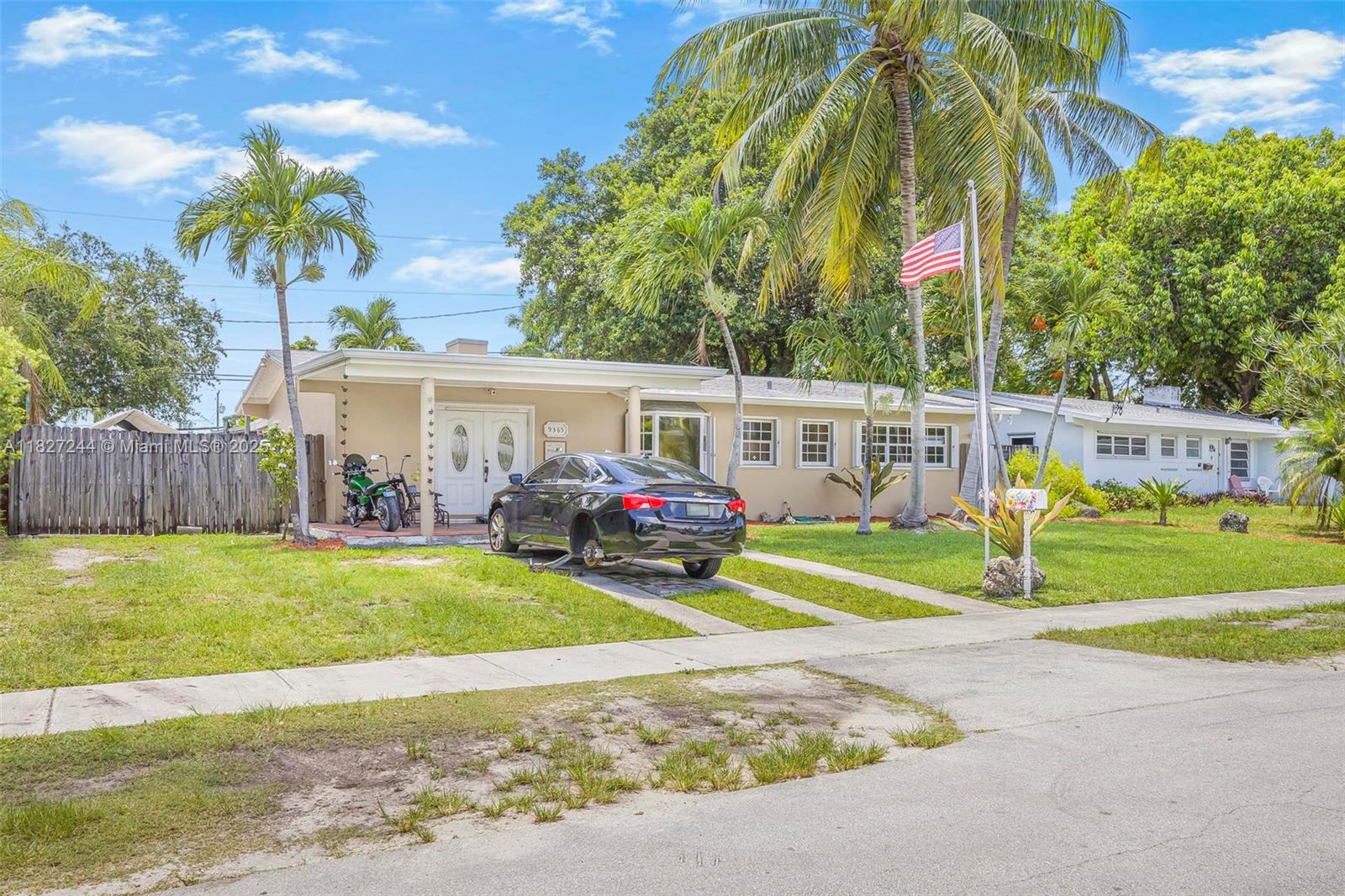 search properties 2 9365 Jamaica Dr