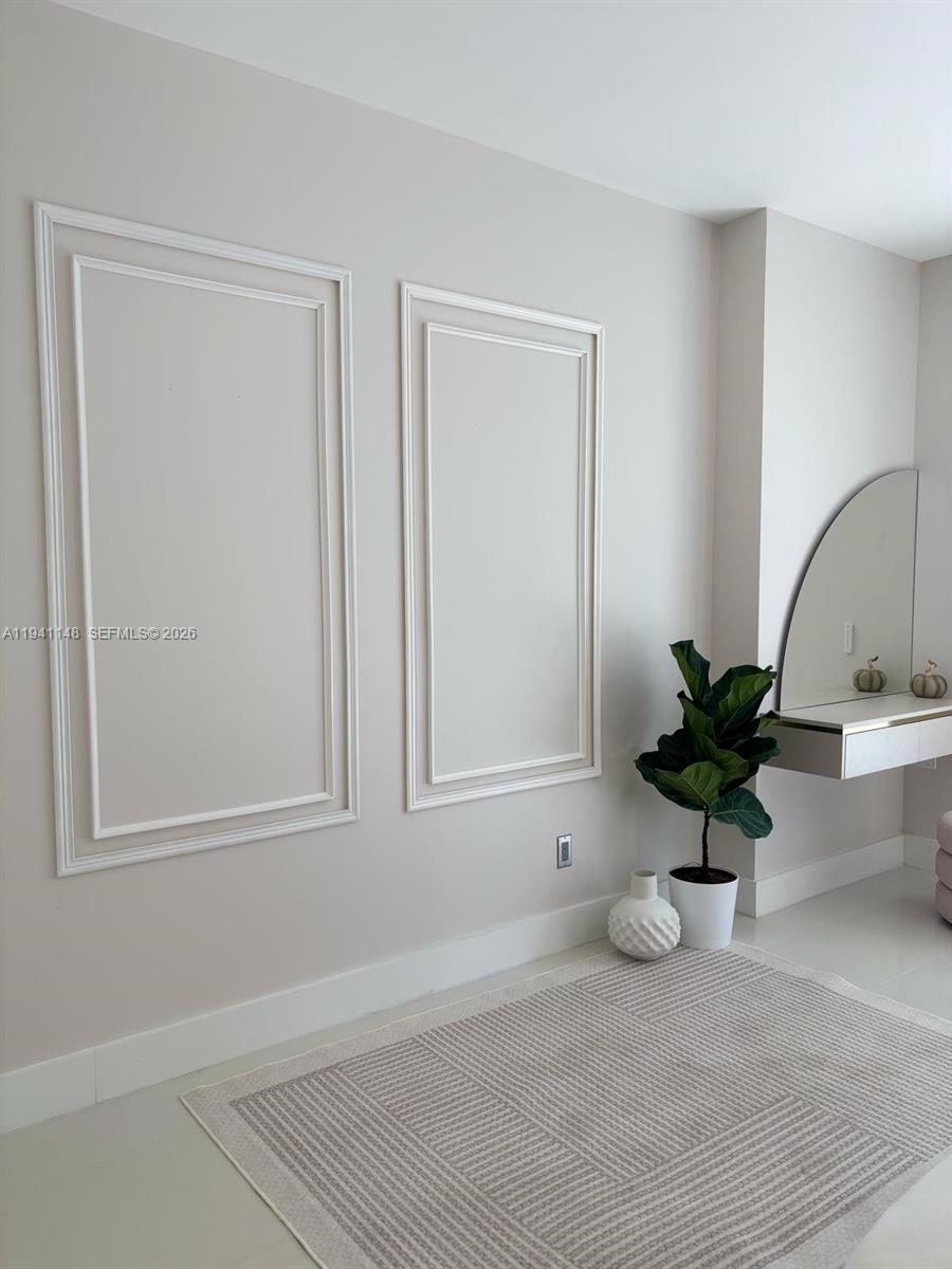 BRICKELLHOUSE CONDO - Residential