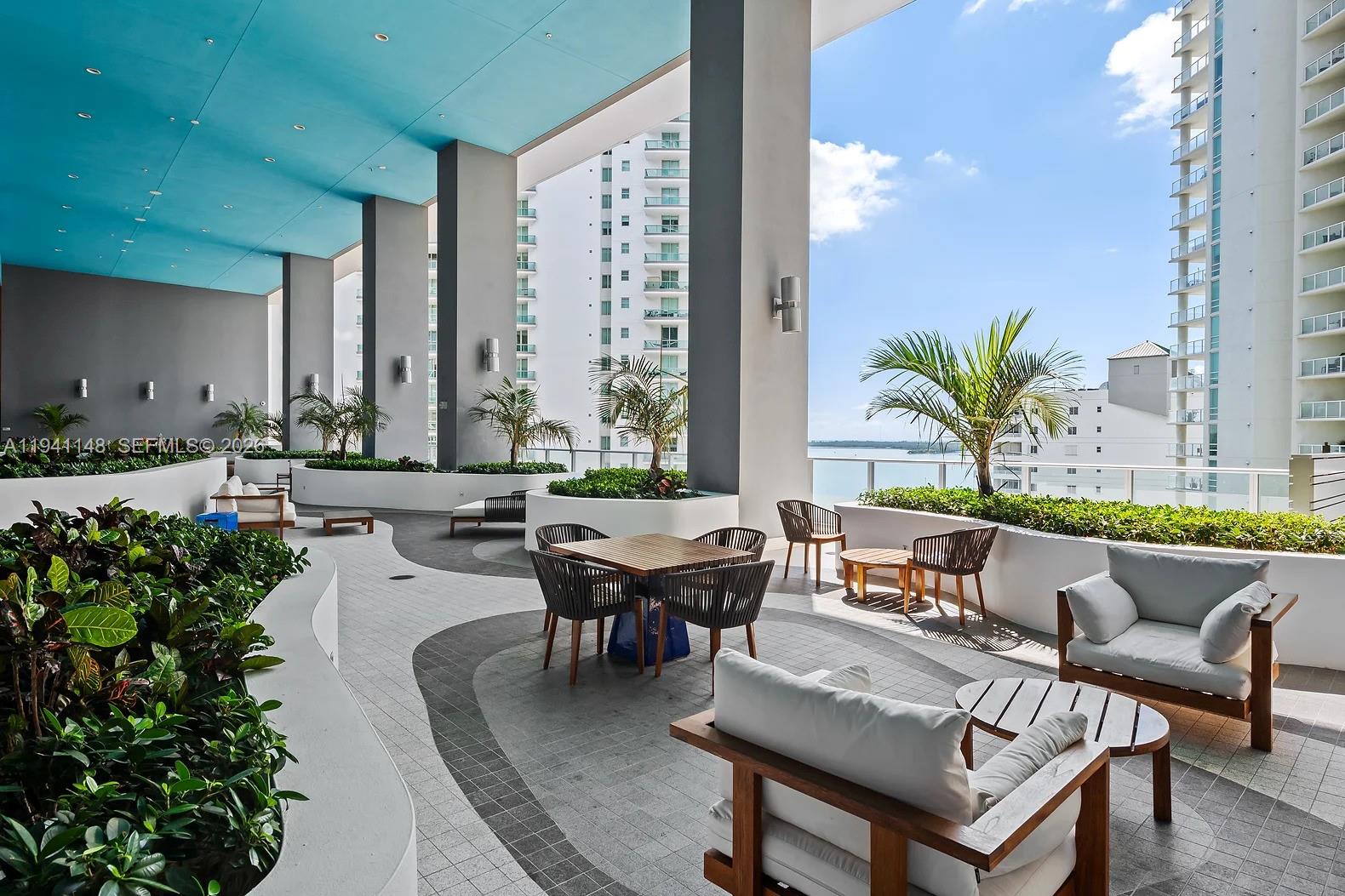 BRICKELLHOUSE CONDO - Residential