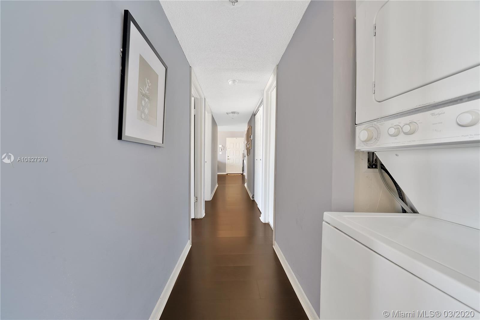 MAGNOLIA LANE CONDO - Residential