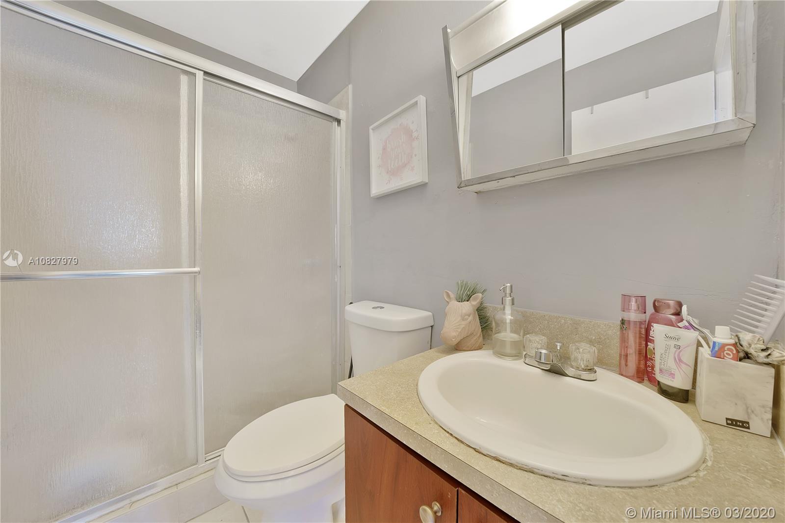 MAGNOLIA LANE CONDO - Residential