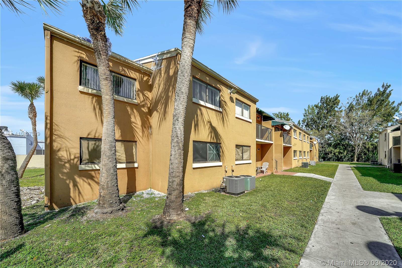 MAGNOLIA LANE CONDO - Residential