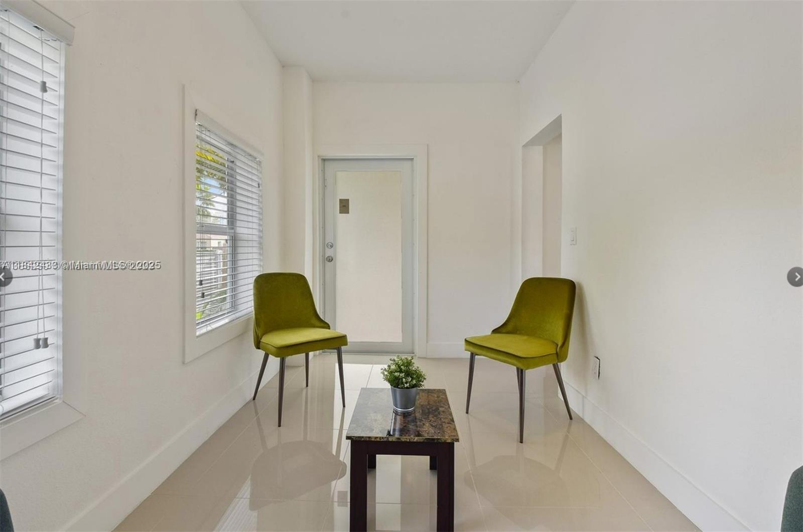 BUENA VISTA HEIGHTS ADDN - Residential Lease