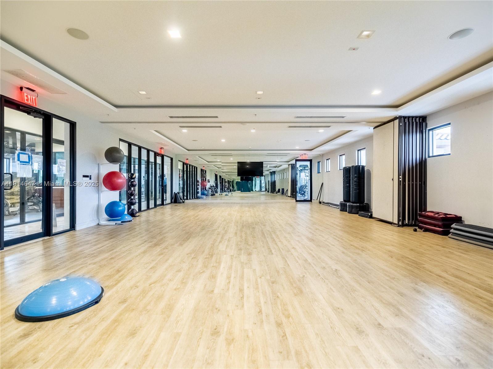 GRAND BAY NORTH - Residential