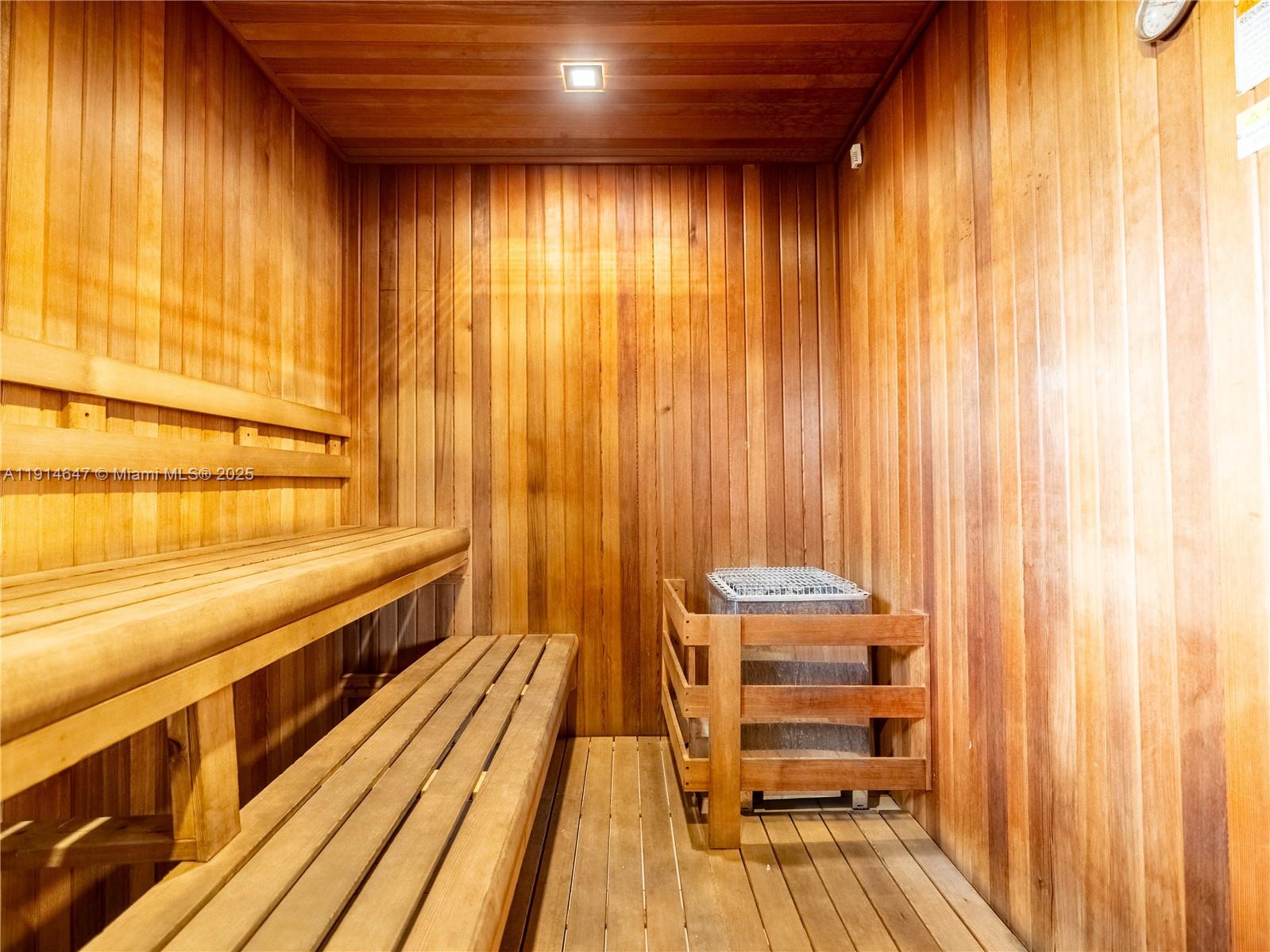 GRAND BAY NORTH - Residential