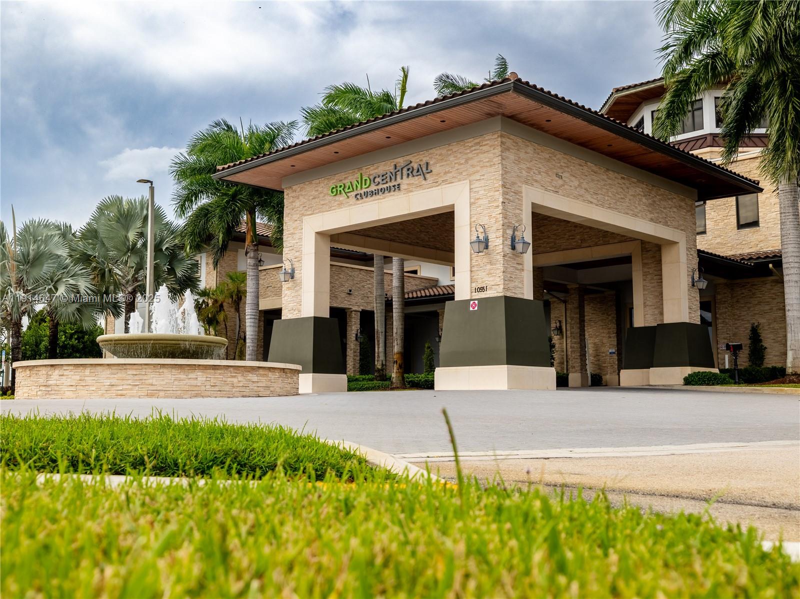 GRAND BAY NORTH - Residential