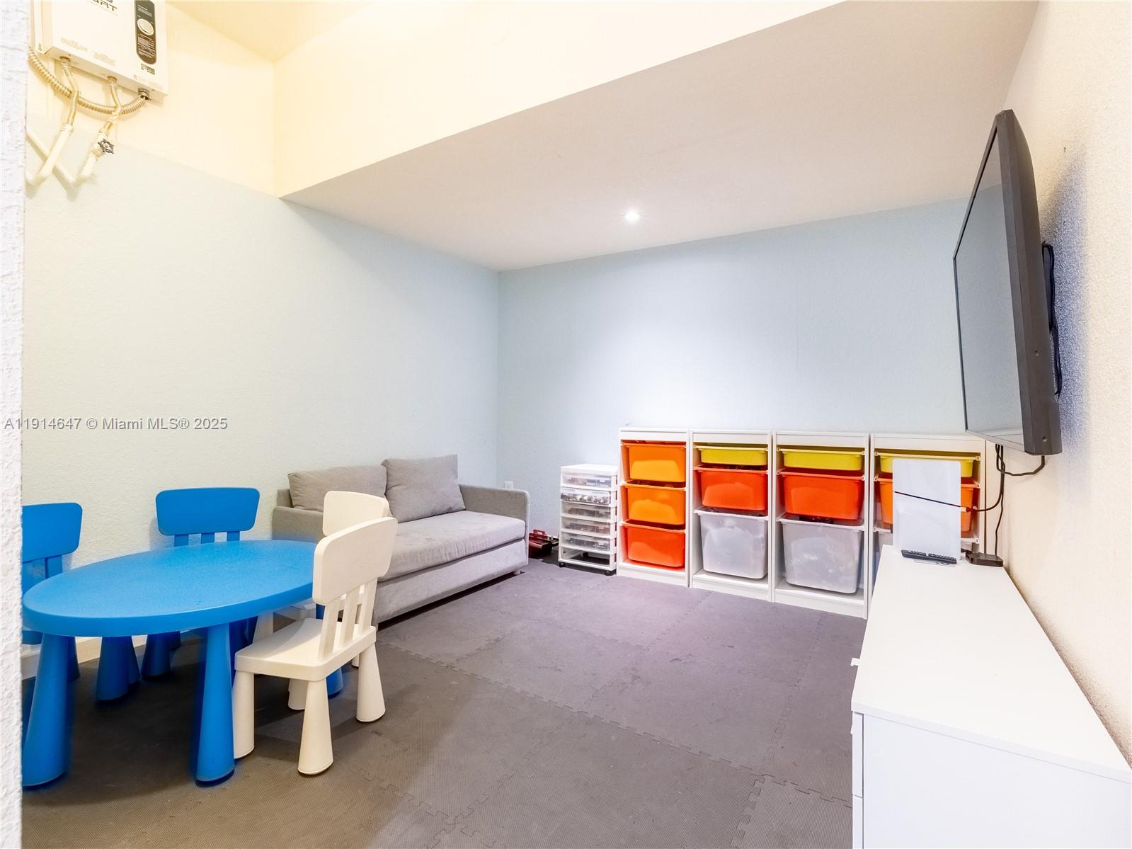 GRAND BAY NORTH - Residential