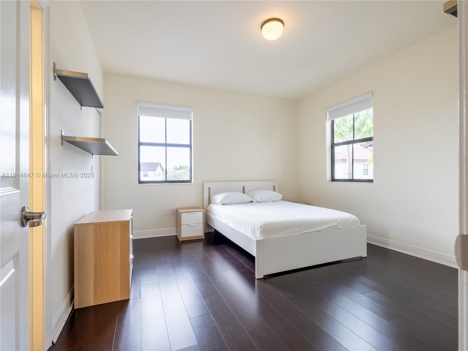 GRAND BAY NORTH - Residential