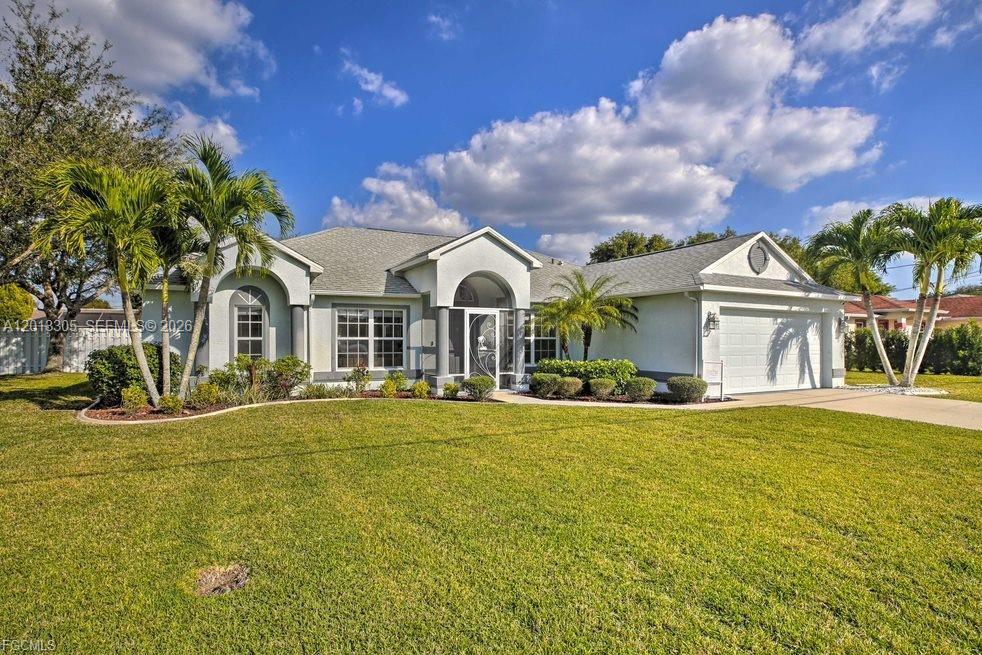 CAPE CORAL - Residential