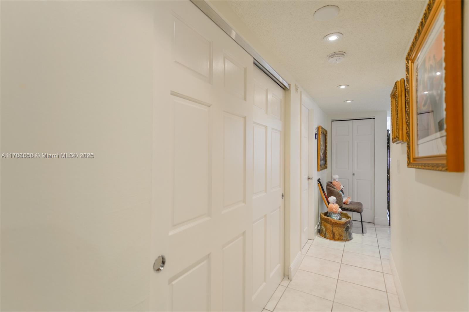 HEMISPHERES CONDO - Residential