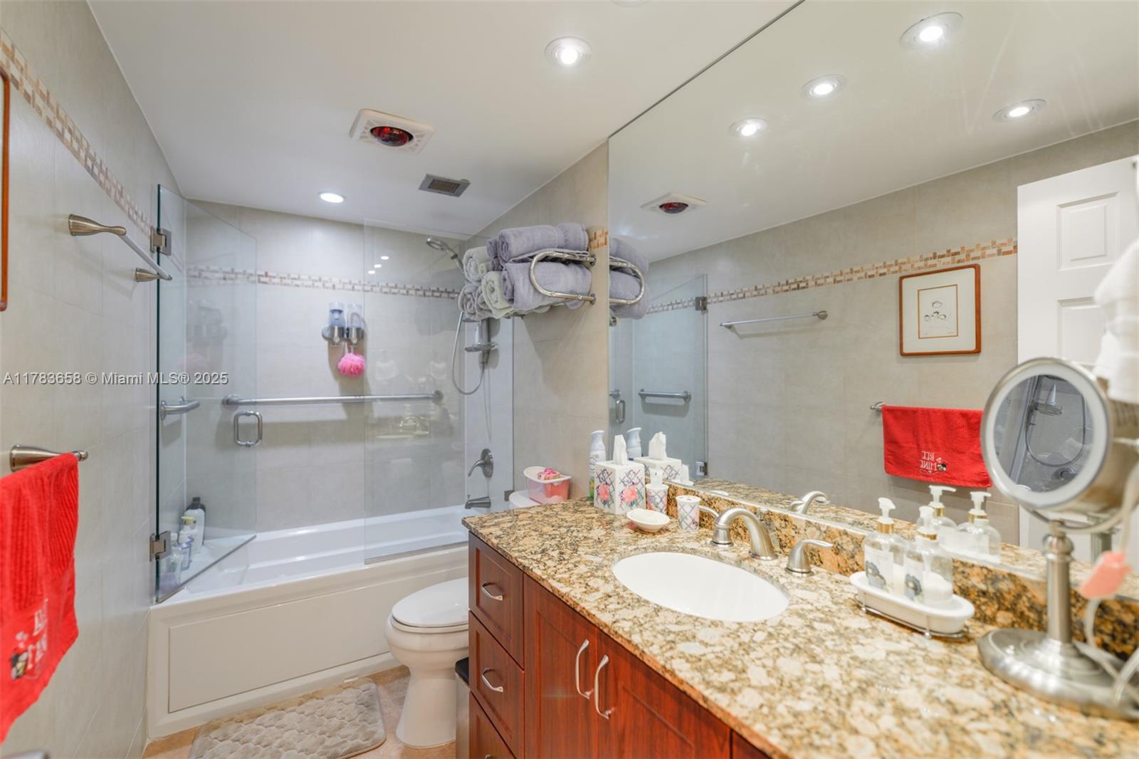 HEMISPHERES CONDO - Residential