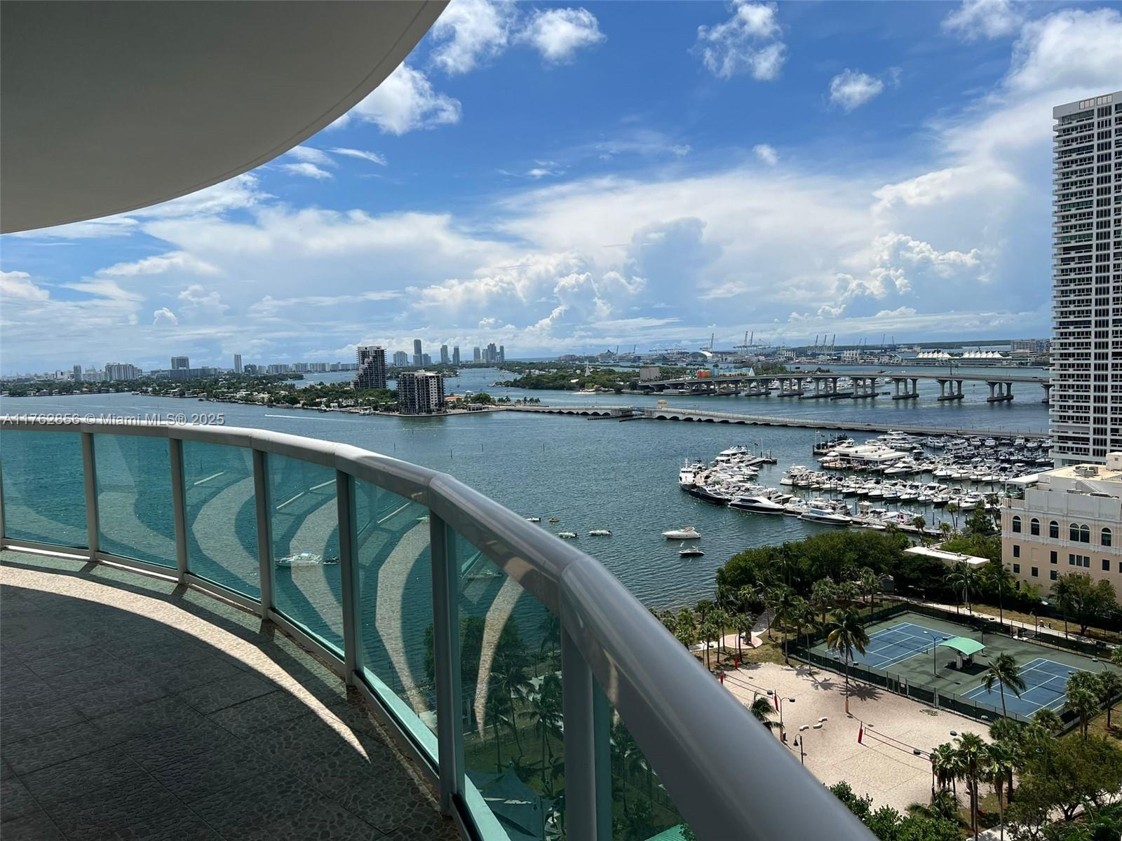 1800 CLUB CONDO - Residential