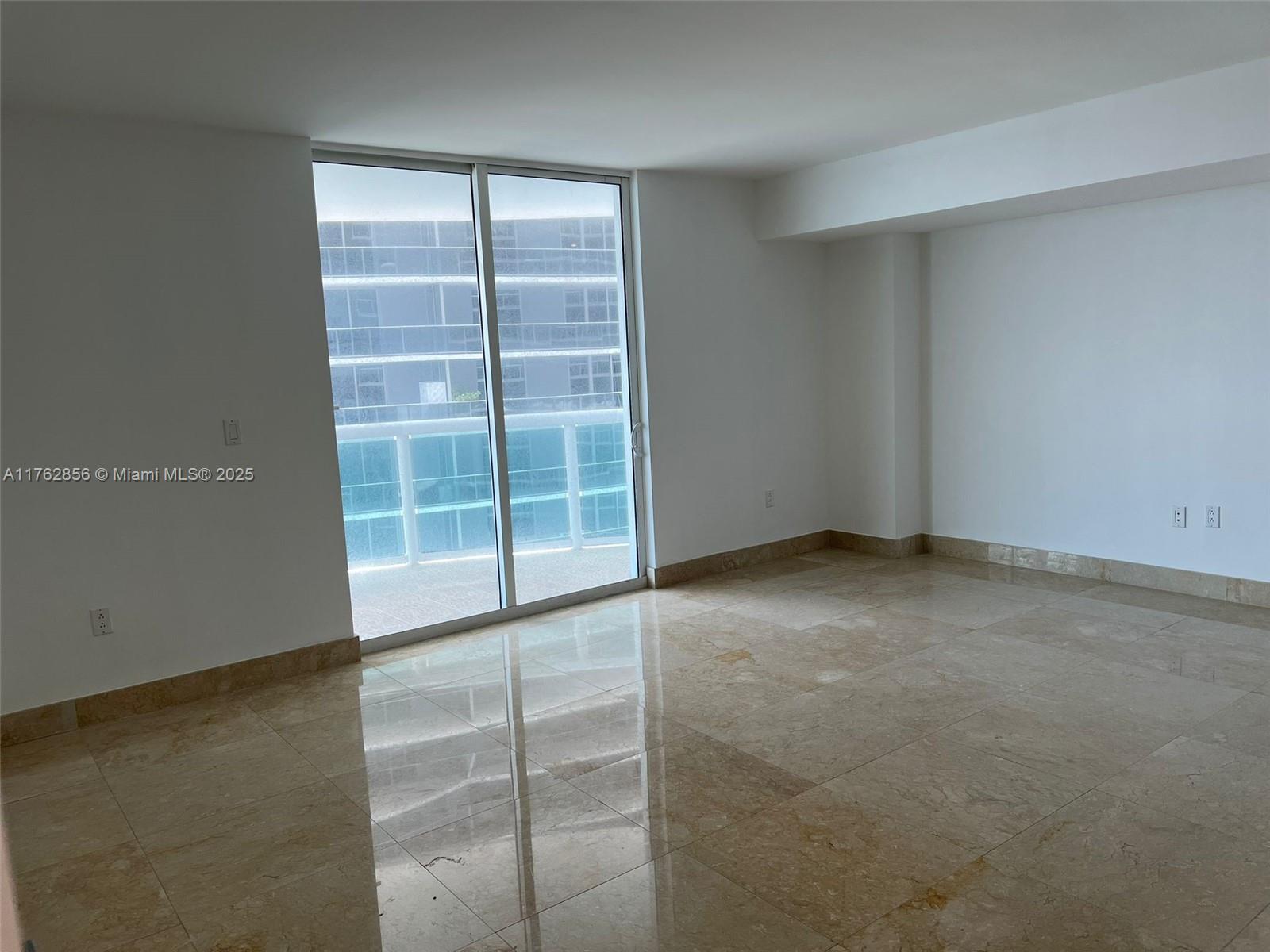 1800 CLUB CONDO - Residential