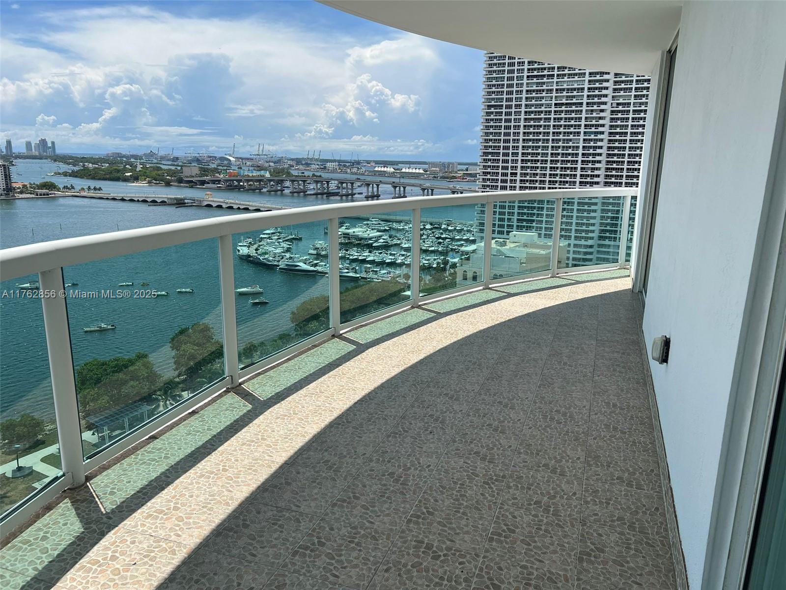 1800 CLUB CONDO - Residential