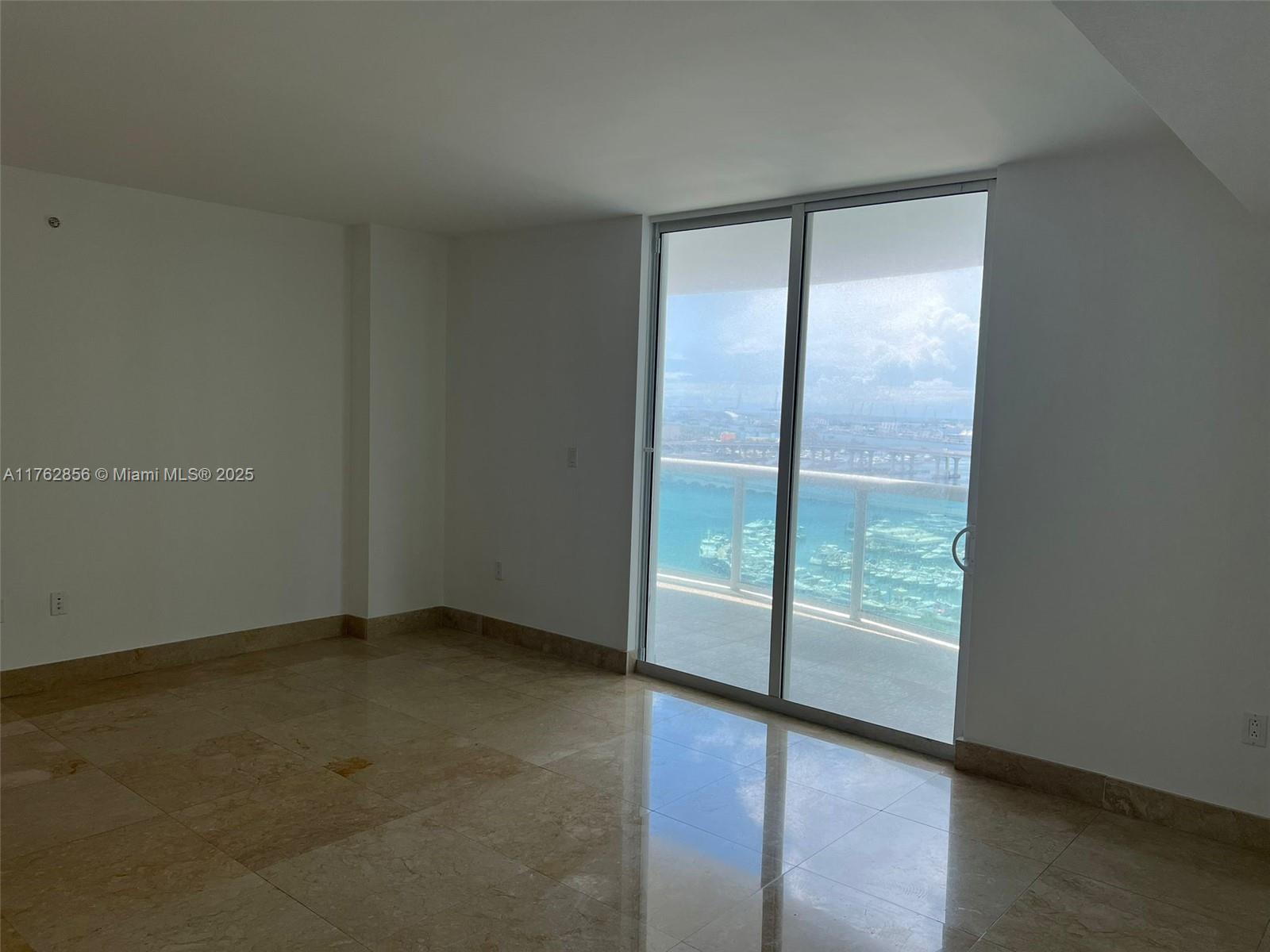 1800 CLUB CONDO - Residential