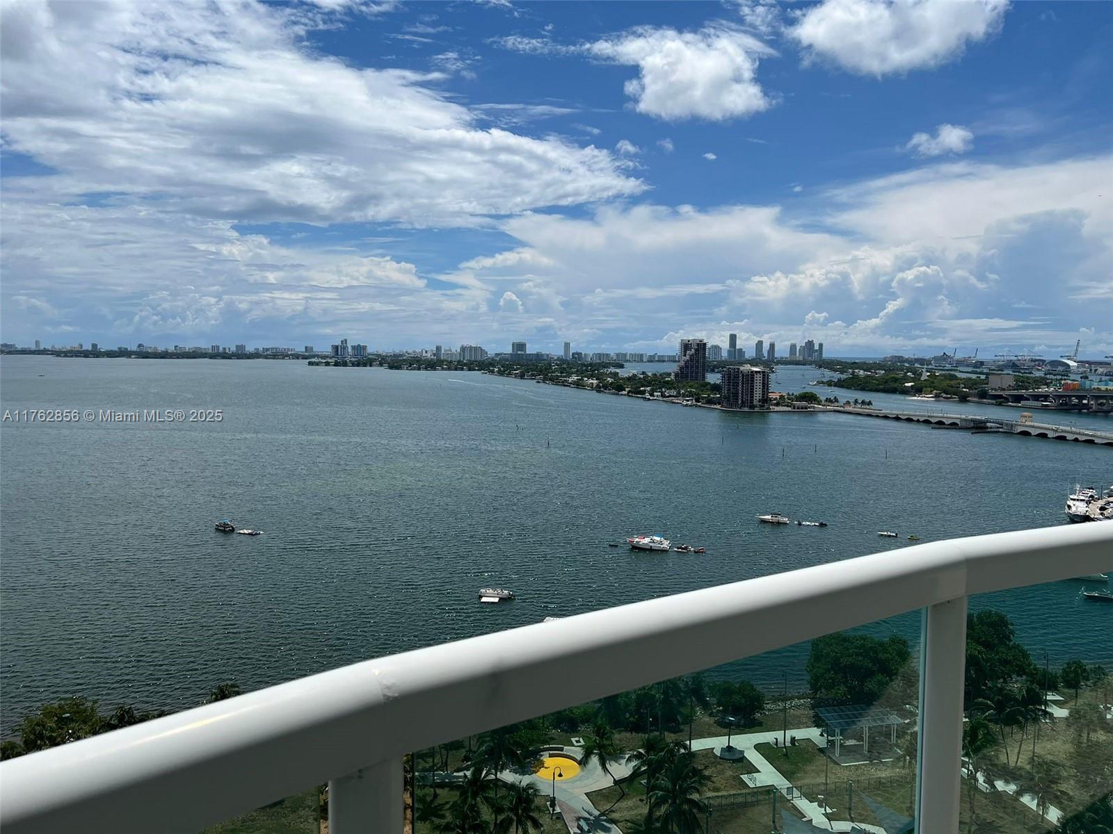 1800 CLUB CONDO - Residential