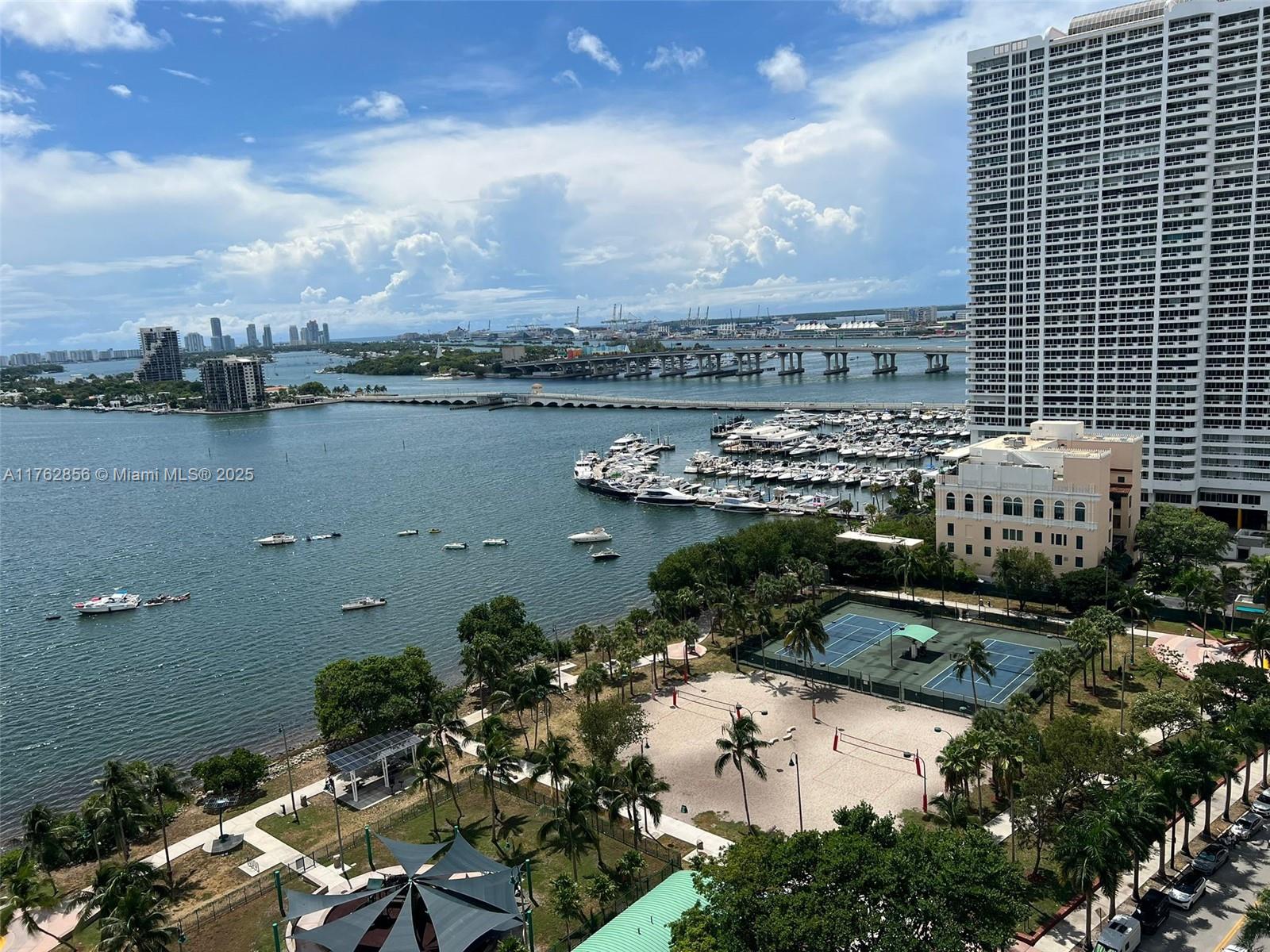 1800 CLUB CONDO - Residential