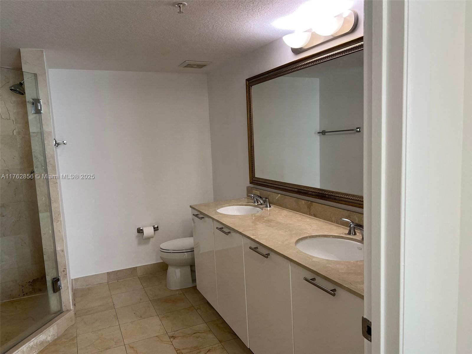 1800 CLUB CONDO - Residential