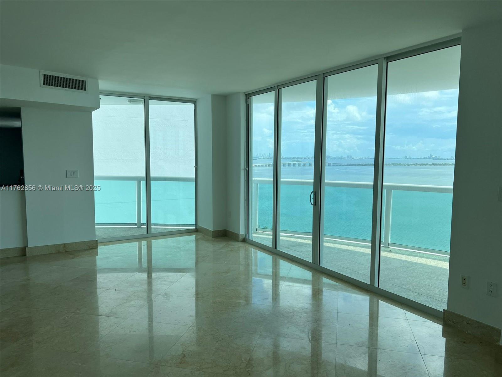 1800 CLUB CONDO - Residential