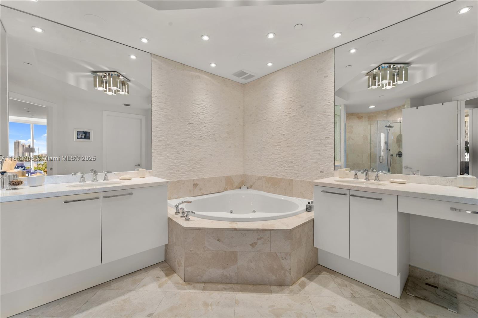 BELLINI AT WILLIAMS ISLAND - Residential