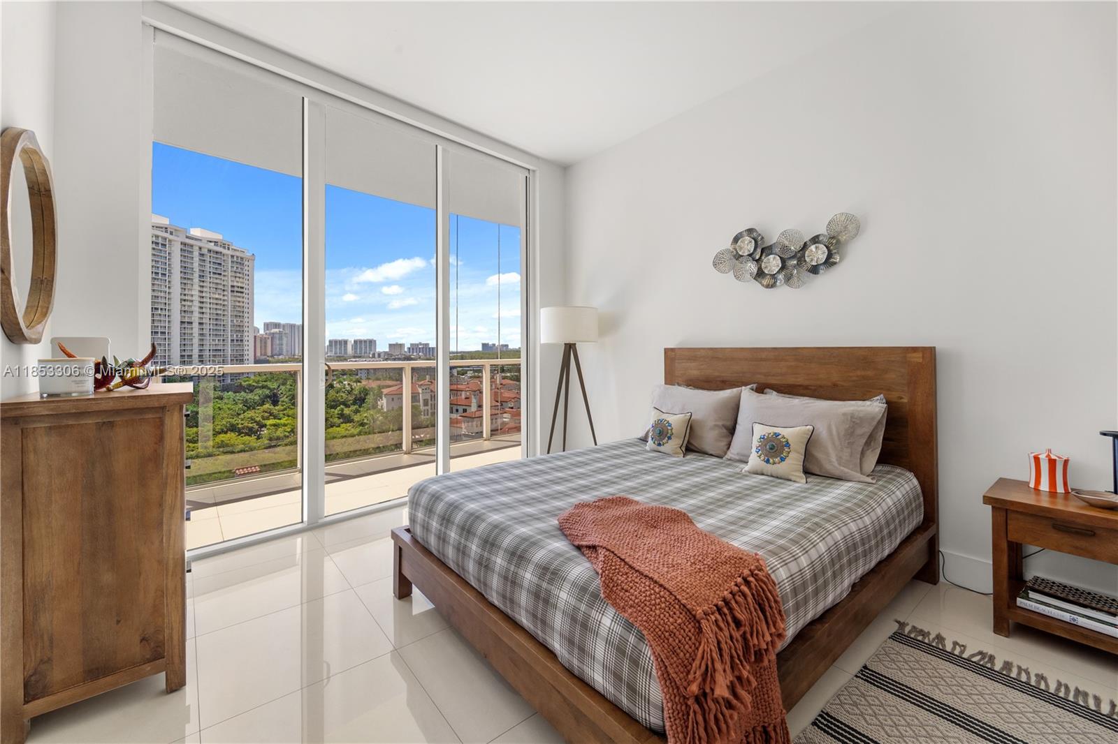 BELLINI AT WILLIAMS ISLAND - Residential